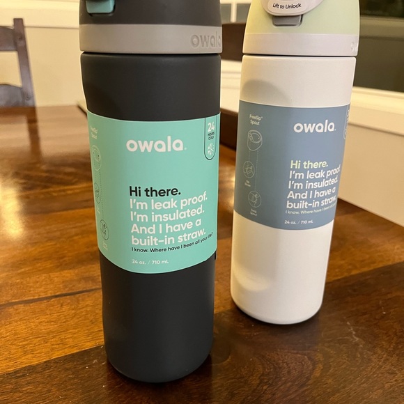 Two Brand new Owala 24 oz water bottles - Picture 2 of 2